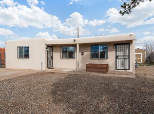 8013 Kathryn Ave SE, Albuquerque, NM 87108