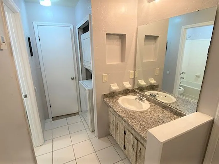 6145 Greenon Ln — Photo 7