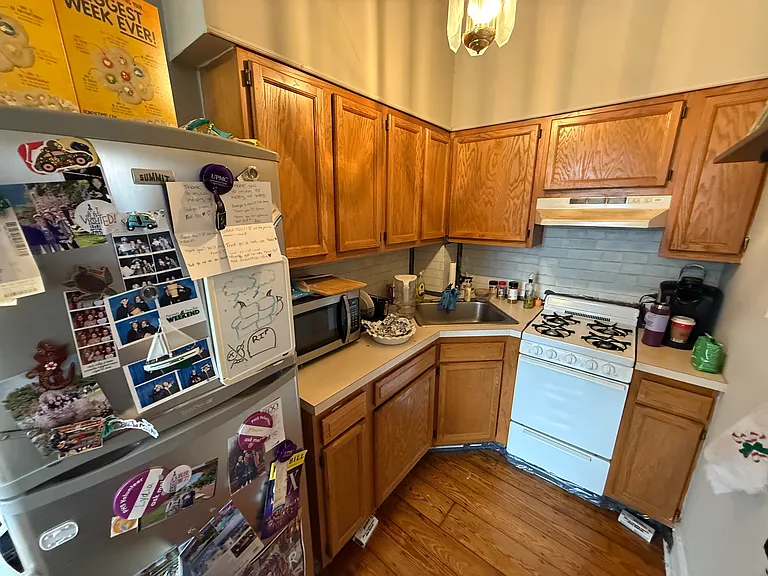 309 S 4th St #4 — Photo 3