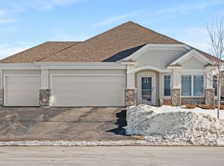 10733 28th St NE, Saint Michael, MN 55376