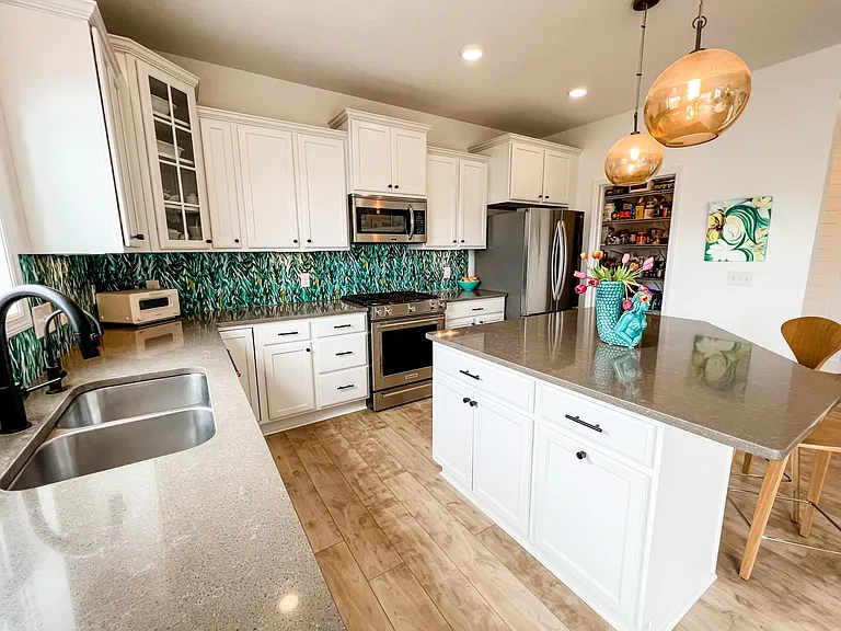 6480 Carriage Way — Photo 6