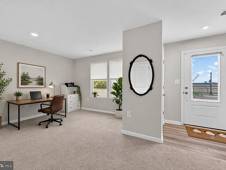 159 Presidents Pointe Ave #159 — Photo 19