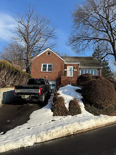 639 Oakdene Ave Photo 1
