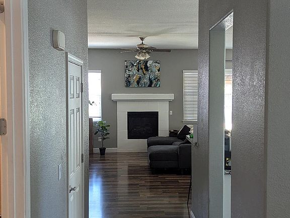 2nd image of 1181 Bluegrass St