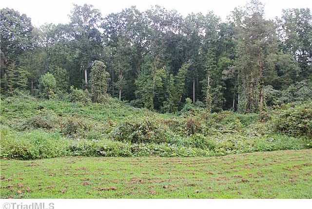 1st image of 2352 Quinn Forest Way
