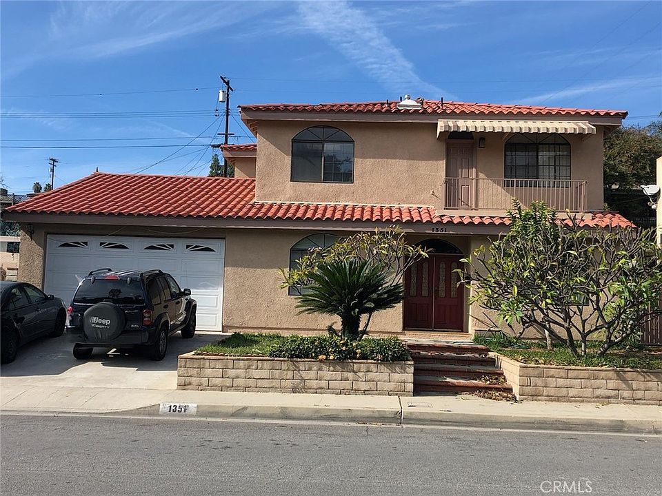 1st image of 1351 Loma Verde St