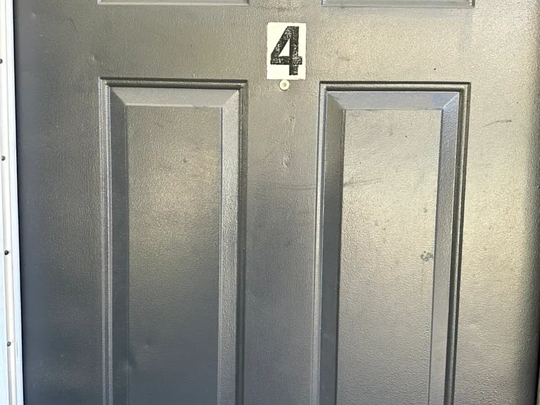 2930 Macarthur Blvd #4 — Photo 3