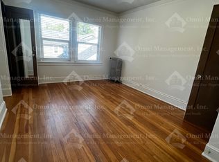 2455 NW Quimby St APT 204, Portland, OR 97210