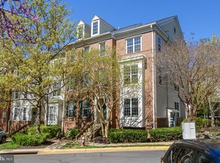 1547 Northern Neck Dr APT 202, Vienna, VA 22182