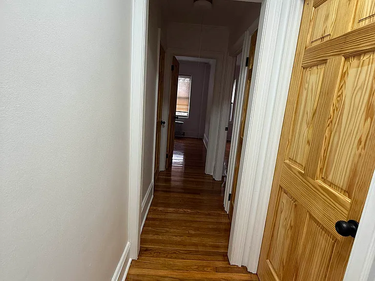 27-23 12th St #1 — Photo 9