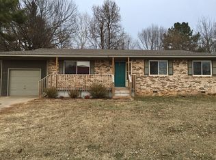 2854 W Mount Comfort Rd, Fayetteville, AR 72704