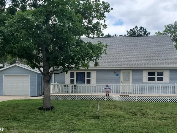 110 Morningside Dr, Denison, IA 51442