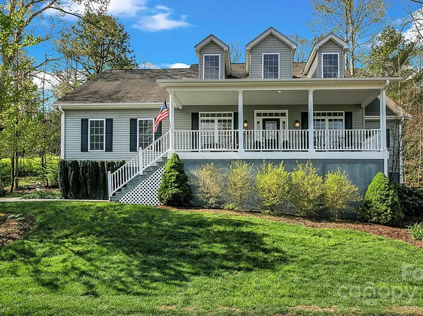 69 Cold Stream Way, Hendersonville, NC 28791