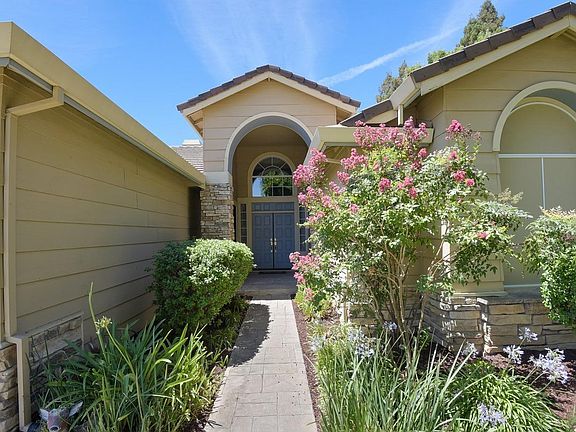 4th image of 2260 Whistlewood Ct
