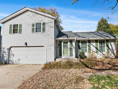 517 Sheffield Rd, Naperville, IL, 60565