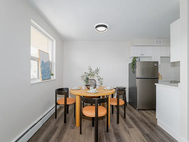 401 Main St E #706 — Photo 6