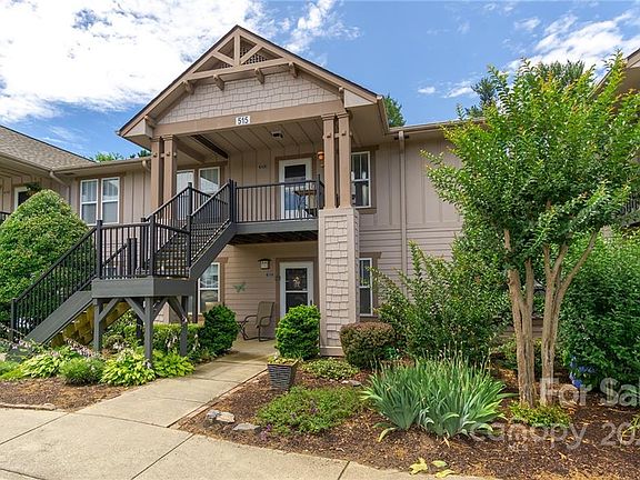2nd image of 515 Deermouse Way #1503