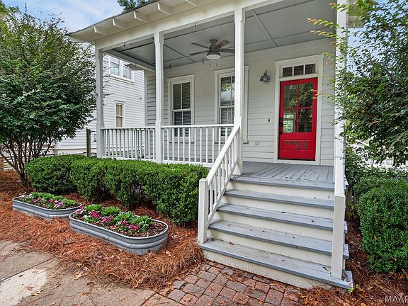 5th image of 24 Boardwalk St