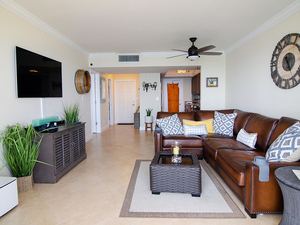 1st image of 333 NE 21st Ave APT 1506