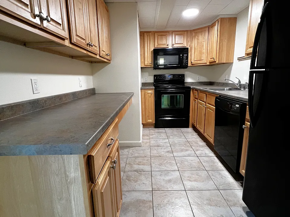 4968 Mountain Rd #304