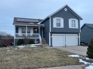 709 Derby St, Raymore, MO 64083