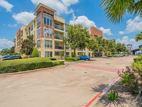 4th image of 11200 Broadway St #2106