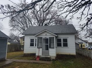407 1/2 1st St SE, Austin, MN 55912