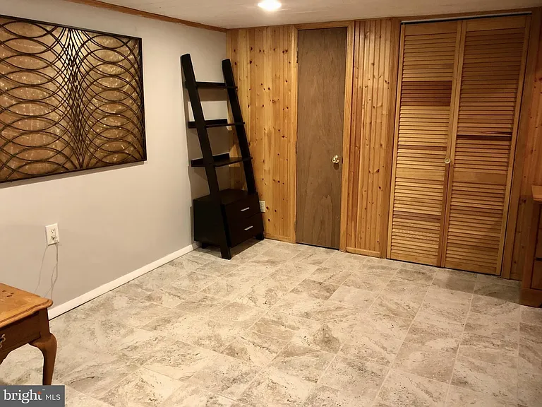 717 Milmont Ave — Photo 8
