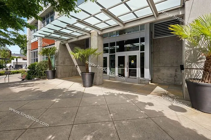 1926 W Burnside St #1102 — Photo 15