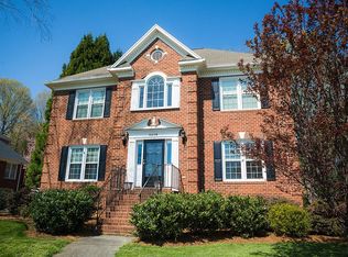 3278 Grandview Club Rd, Pfafftown, NC 27040