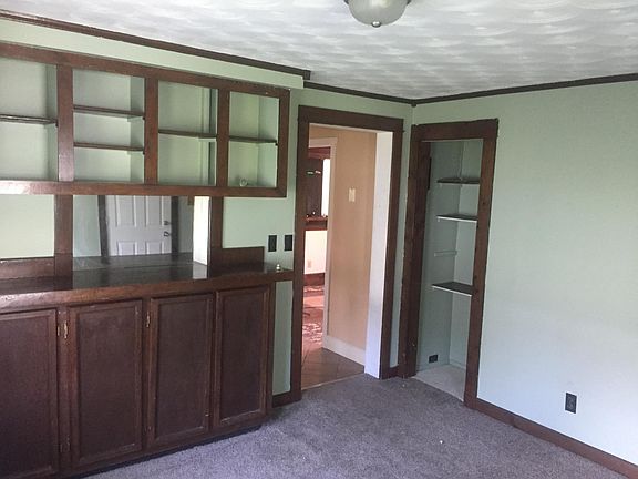 5th image of 501 Vine St