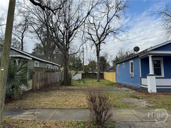 707 E 32nd, Savannah, GA 31401