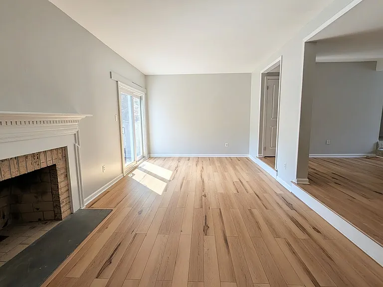 18610 Phoebe Way — Photo 11