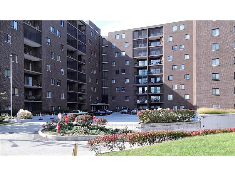 5600 Munhall Rd APT 1009 photo 1