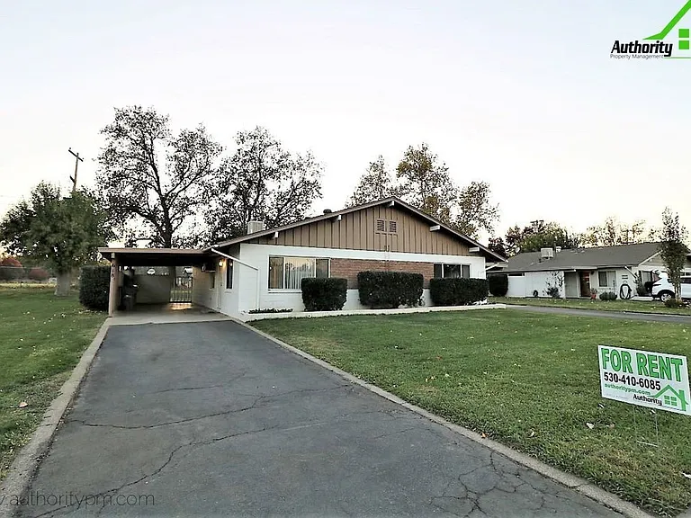 6183 Verde Vale Ct — Photo 3