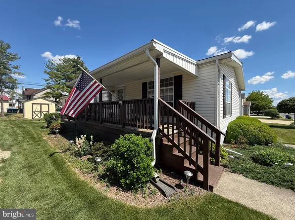 137 Juniper St, Palmyra, PA 17078