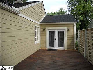 2nd image of 303 Melville Ave