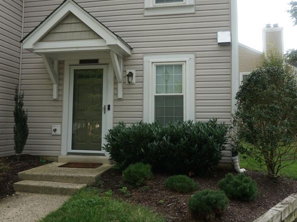 2425 S Walter Reed Dr