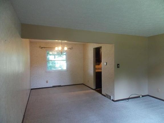 2nd image of 2100 Atterbury Ave
