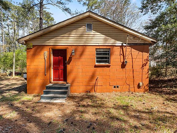 3rd image of 260 Cove View Rd