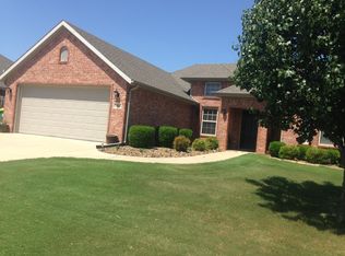 201 Coopers Farm Rd, Centerton, AR 72719