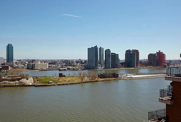 Sold by Brown Harris Stevens | media 15