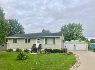 614 Saint Marys Ave SW, Red Lake Falls, MN 56750