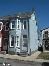 616 George St — Photo 3