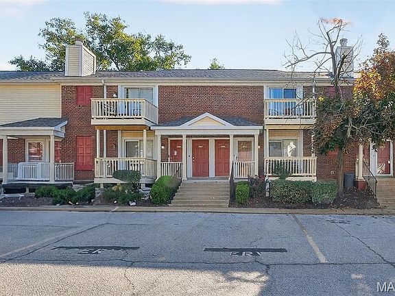 2nd image of 9011 N Swan Cir