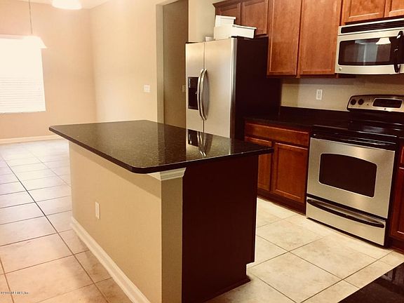 4th image of 10345 Oxford Lakes Dr