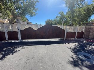 3235 E Camelback Rd UNIT 114, Phoenix, AZ 85018