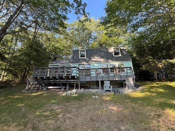 319 Chalk Pond Rd