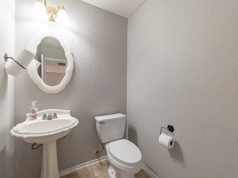 7734 Barhill Post — Photo 15