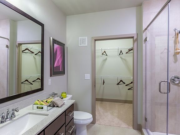 5th image of 2823 E Mlk Blvd APT 2323